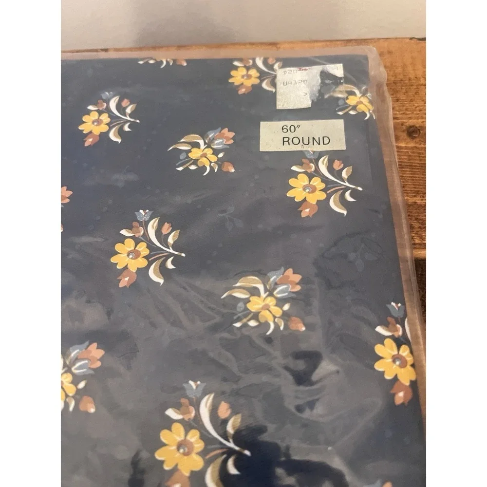 Vintage Fall Vinyl tablecloth Flannel Navy Floral Round NY USA